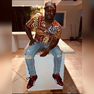 Meet your Posher, Bryant